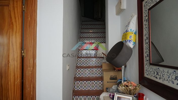 Image No.25-4 Bed Townhouse for sale