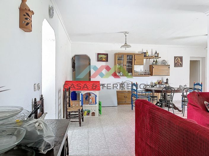 Image No.14-10 Bed Country House for sale