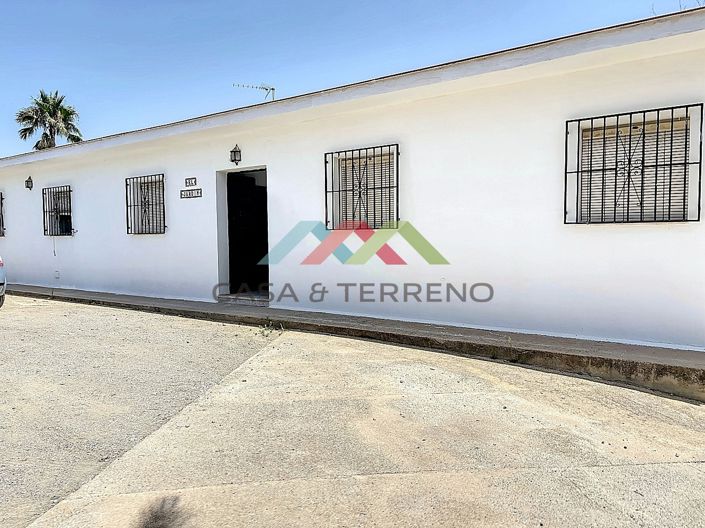 Image No.9-10 Bed Country House for sale