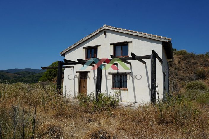 Image No.6-3 Bed Country House for sale