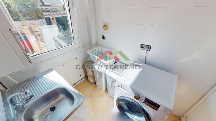 Image No.16-3 Bed Villa for sale