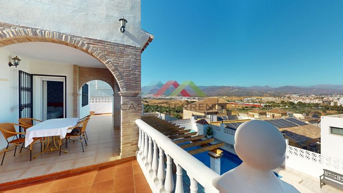 Image No.25-3 Bed Villa for sale