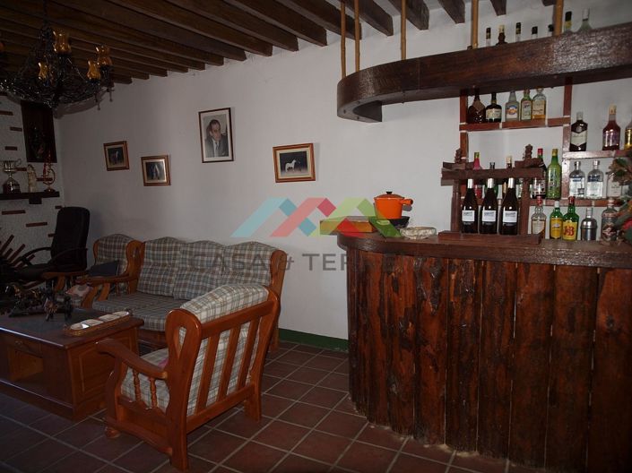 Image No.13-10 Bed Country House for sale