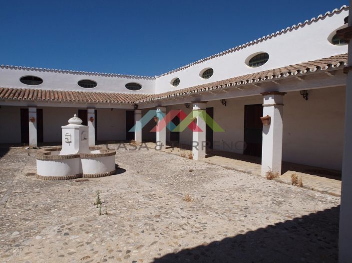Image No.25-10 Bed Country House for sale