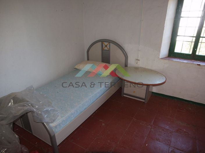 Image No.38-10 Bed Country House for sale