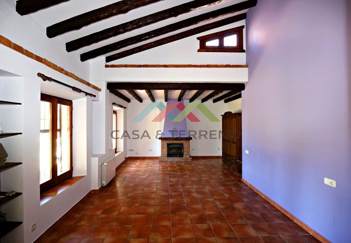 Image No.26-9 Bed Villa for sale