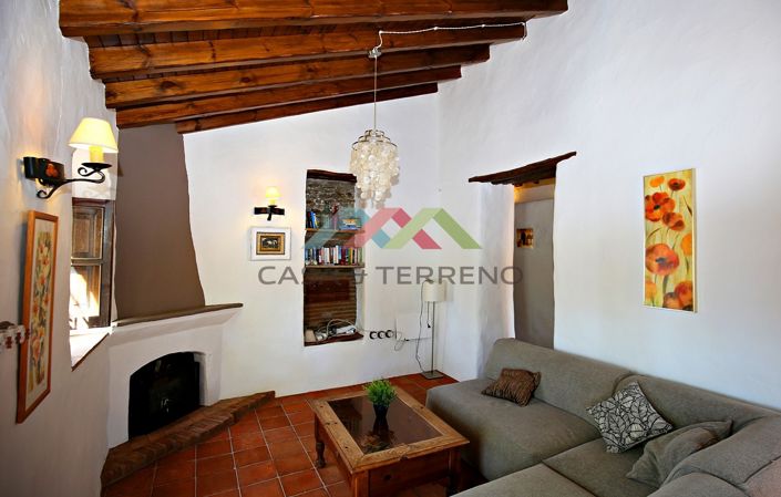 Image No.30-9 Bed Villa for sale