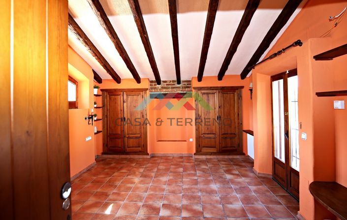 Image No.33-9 Bed Villa for sale