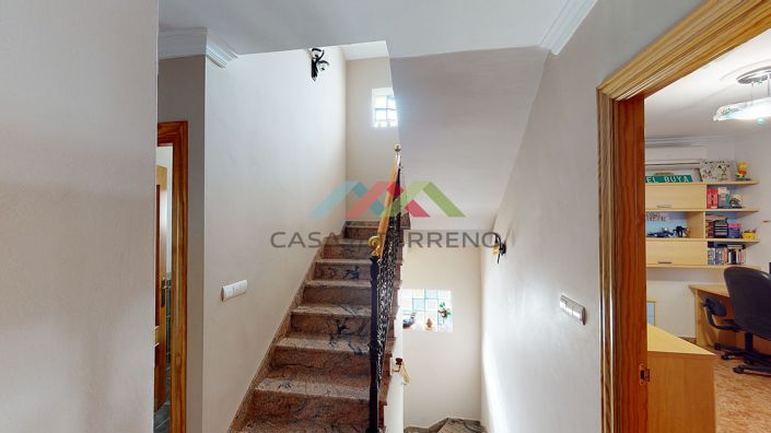 Image No.33-6 Bed Villa for sale