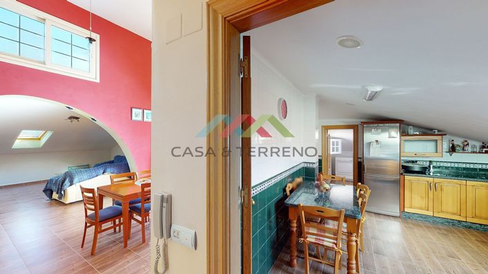 Image No.38-6 Bed Villa for sale