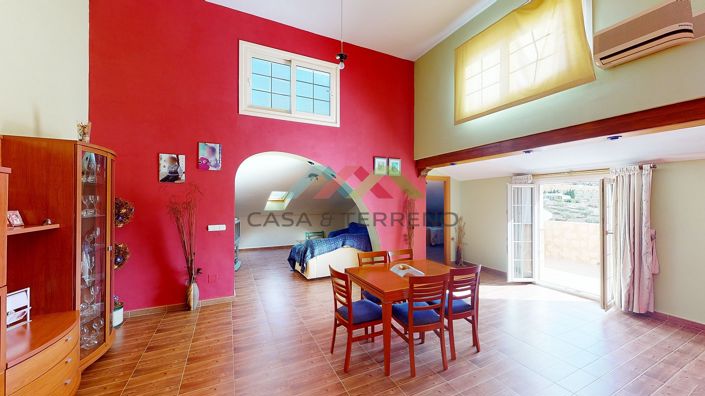 Image No.41-6 Bed Villa for sale