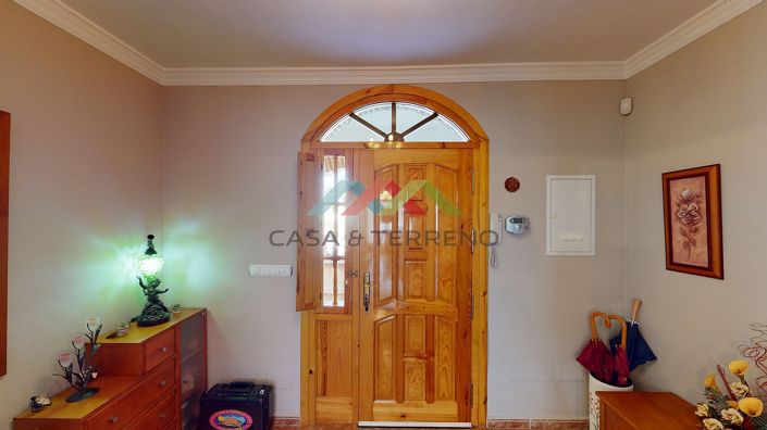 Image No.9-6 Bed Villa for sale