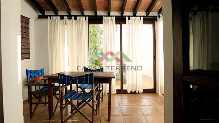 Image No.11-7 Bed Villa for sale