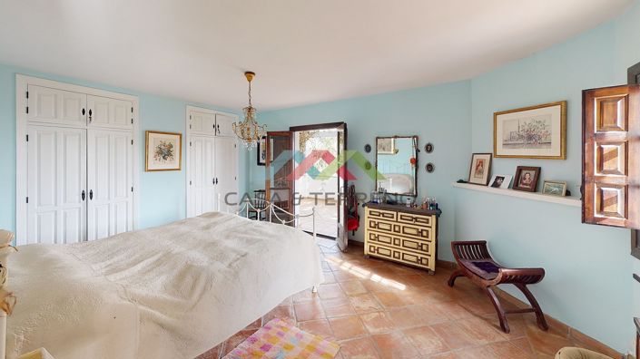 Image No.26-7 Bed Villa for sale
