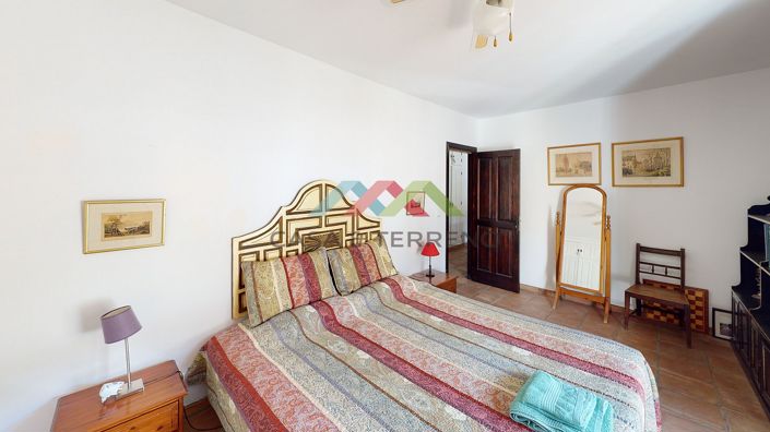 Image No.30-7 Bed Villa for sale