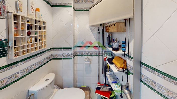 Image No.11-8 Bed Villa for sale