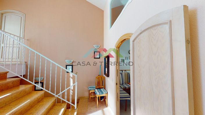 Image No.21-8 Bed Villa for sale