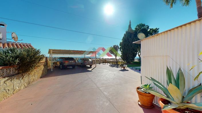 Image No.43-8 Bed Villa for sale