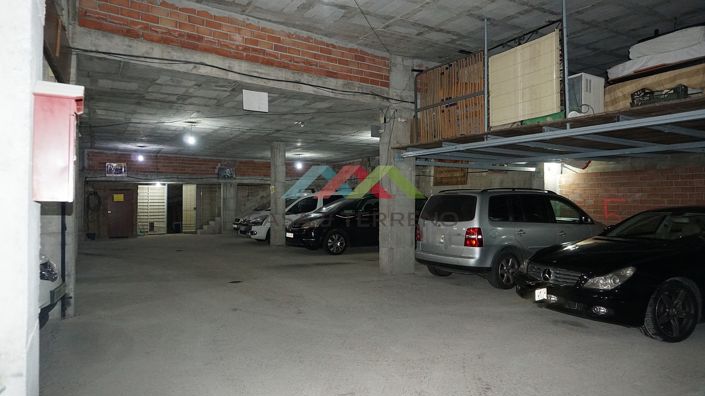 Image No.11-18 Bed Apartment for sale
