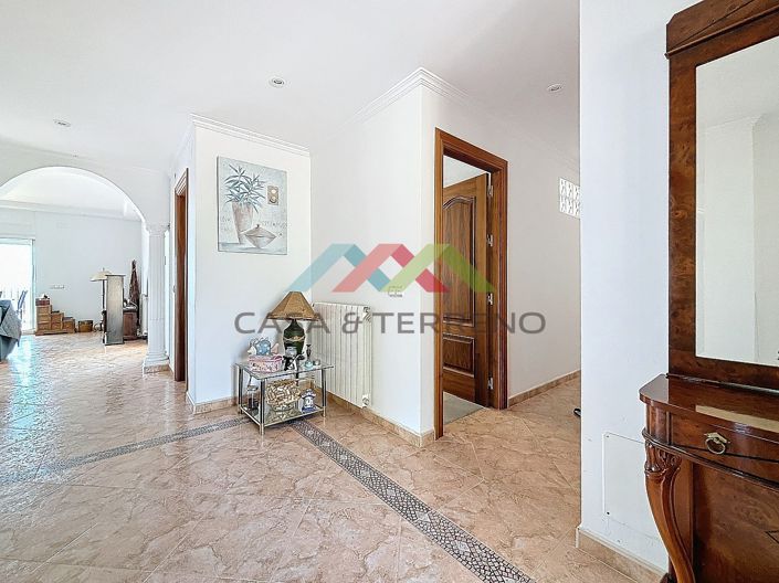 Image No.22-4 Bed Villa for sale