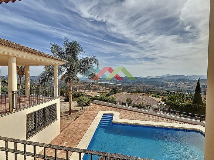 Image No.30-4 Bed Villa for sale