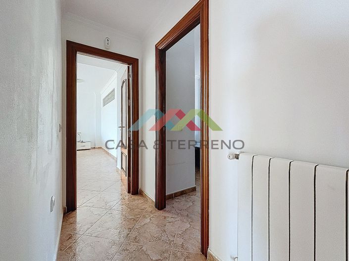 Image No.33-4 Bed Villa for sale