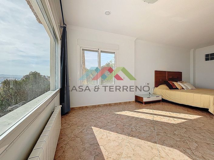 Image No.47-4 Bed Villa for sale