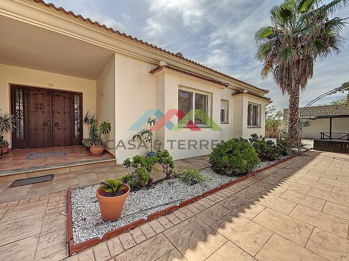 Image No.5-4 Bed Villa for sale