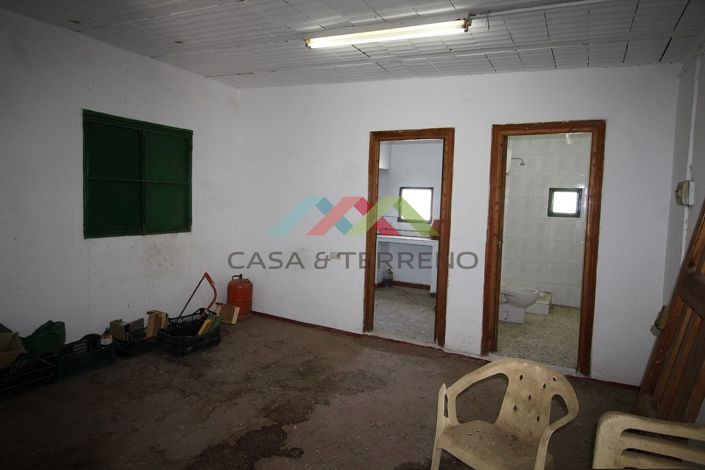 Image No.10-3 Bed Country House for sale