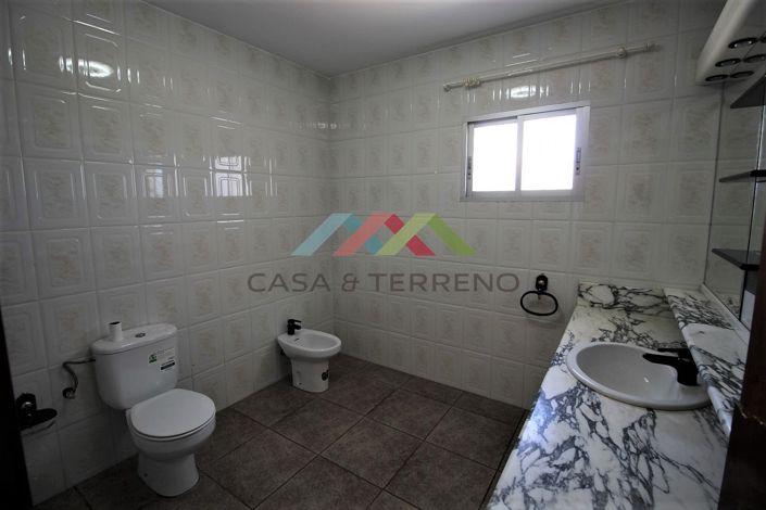 Image No.7-3 Bed Country House for sale
