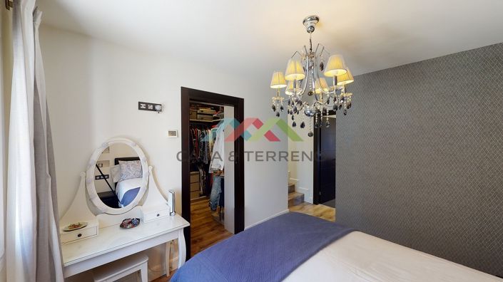 Image No.12-4 Bed Villa for sale