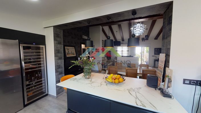 Image No.29-4 Bed Villa for sale