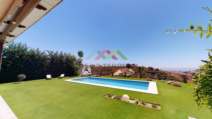 Image No.39-4 Bed Villa for sale