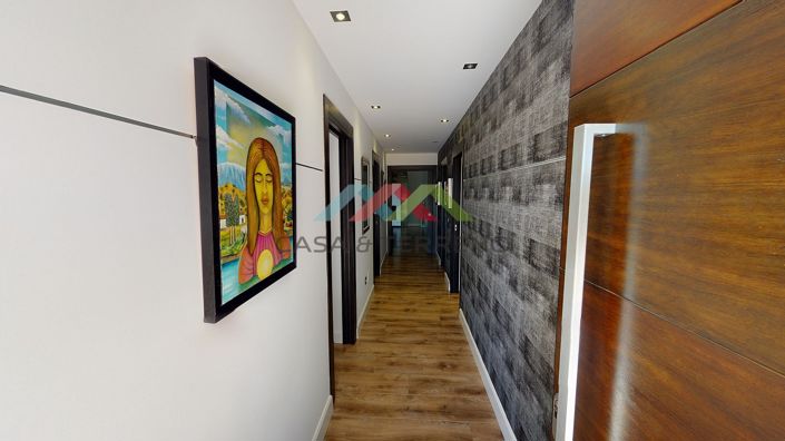 Image No.7-4 Bed Villa for sale