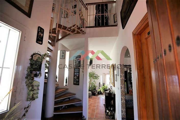 Image No.11-3 Bed Villa for sale