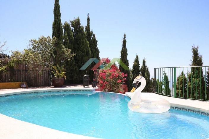 Image No.7-3 Bed Villa for sale