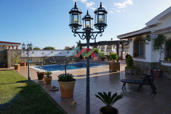 Image No.5-Villa de 4 chambres à vendre à Caleta de Vélez