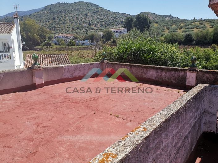 Image No.21-3 Bed Country House for sale