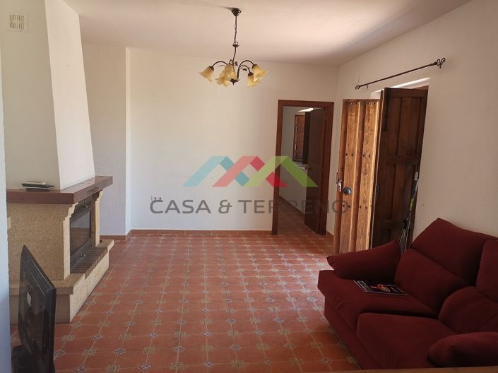 Image No.9-3 Bed Country House for sale