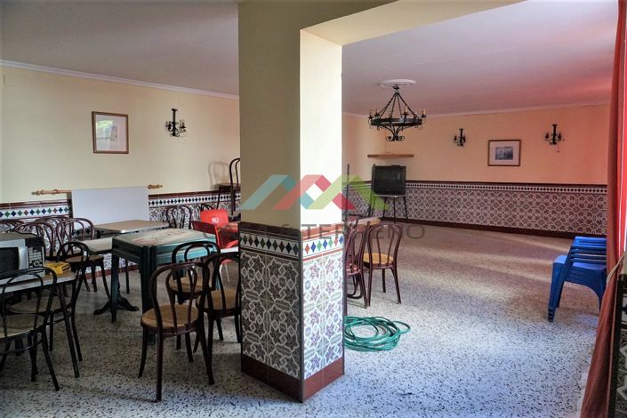 Image No.3-14 Bed Townhouse for sale