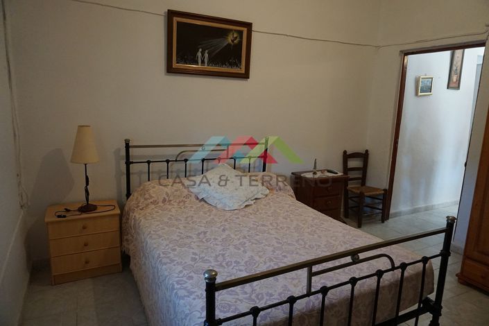 Image No.33-3 Bed Country House for sale