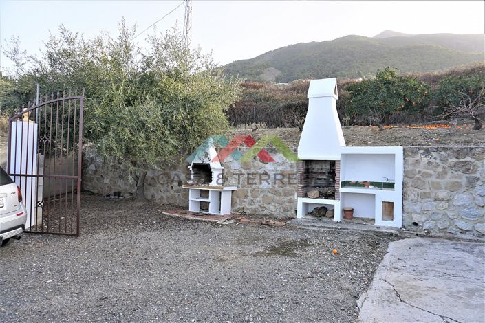 Image No.2-Maison de campagne de 3 chambres à vendre à Alcaucín