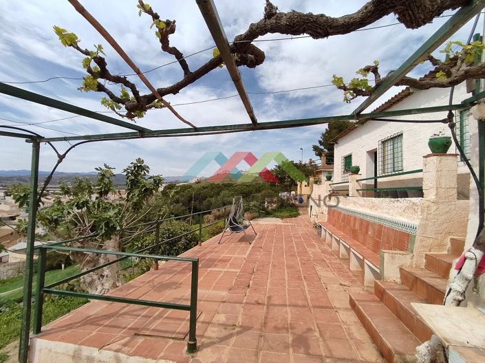 Image No.5-Villa de 4 chambres à vendre à Vélez-Málaga