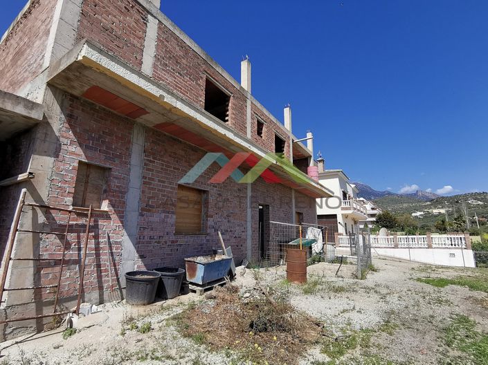 Image No.2-Villa de 6 chambres à vendre à Alcaucín
