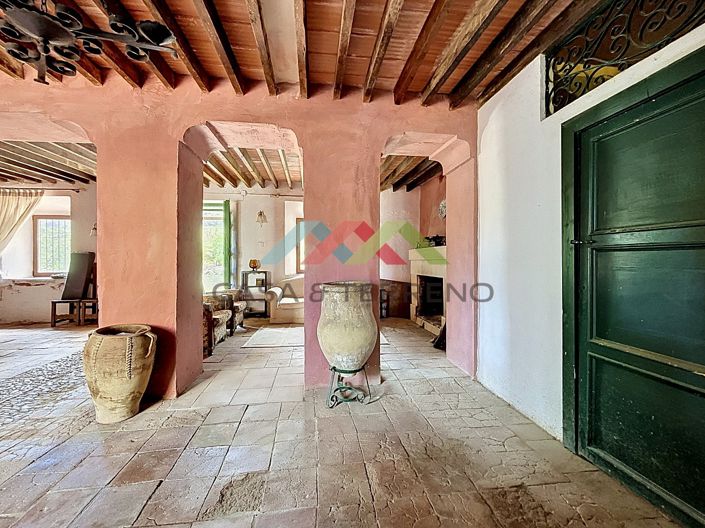 Image No.10-3 Bed Country House for sale