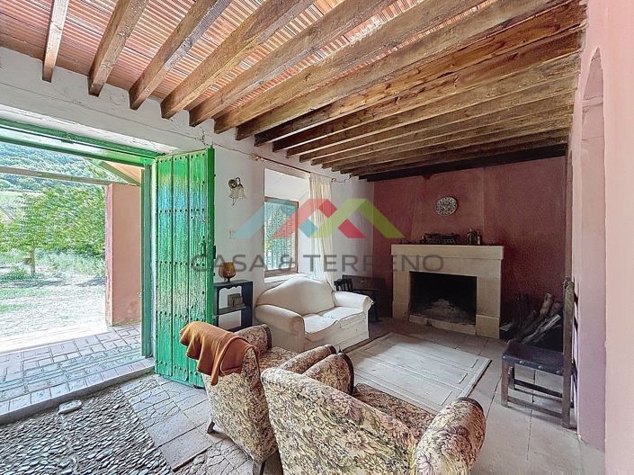 Image No.11-3 Bed Country House for sale