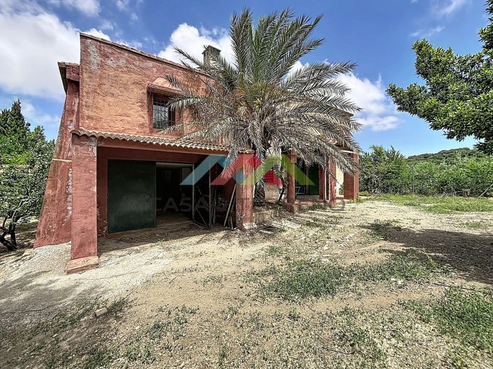 Image No.25-3 Bed Country House for sale