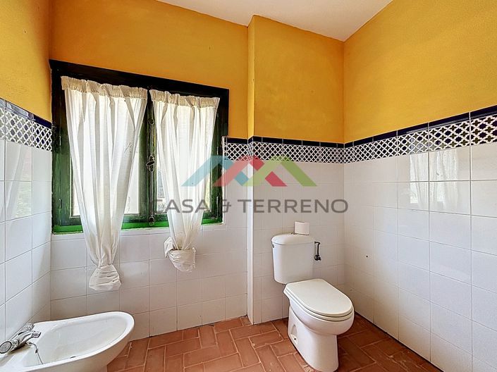 Image No.26-3 Bed Country House for sale