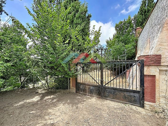 Image No.28-3 Bed Country House for sale