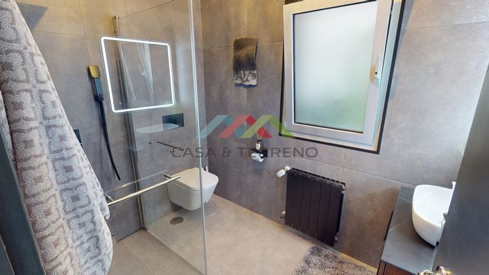 Image No.19-4 Bed Villa for sale